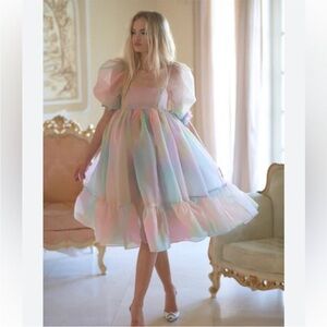 SELKIE $325 NWOT The Rainbow French Puff dress M